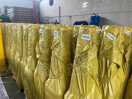 �}(c��ng)��(ch��)չʾ